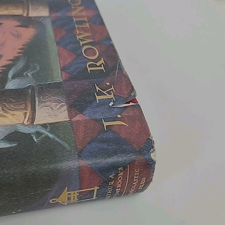 HARRY POTTER & SORCERER’S STONE Hardcover J.K. Rowling 1st EDITION 1998
