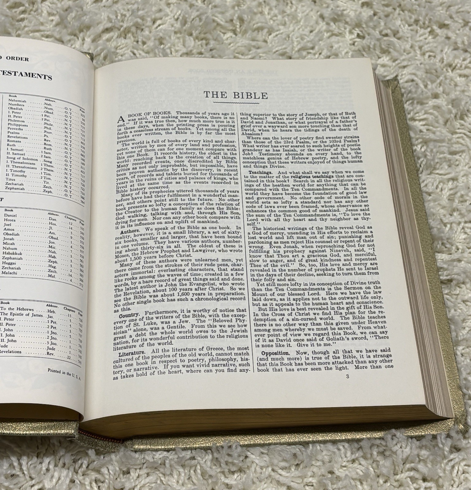1964 XL Family Vintage Holy Bible 20th Century Gold Color Red Letter KJV