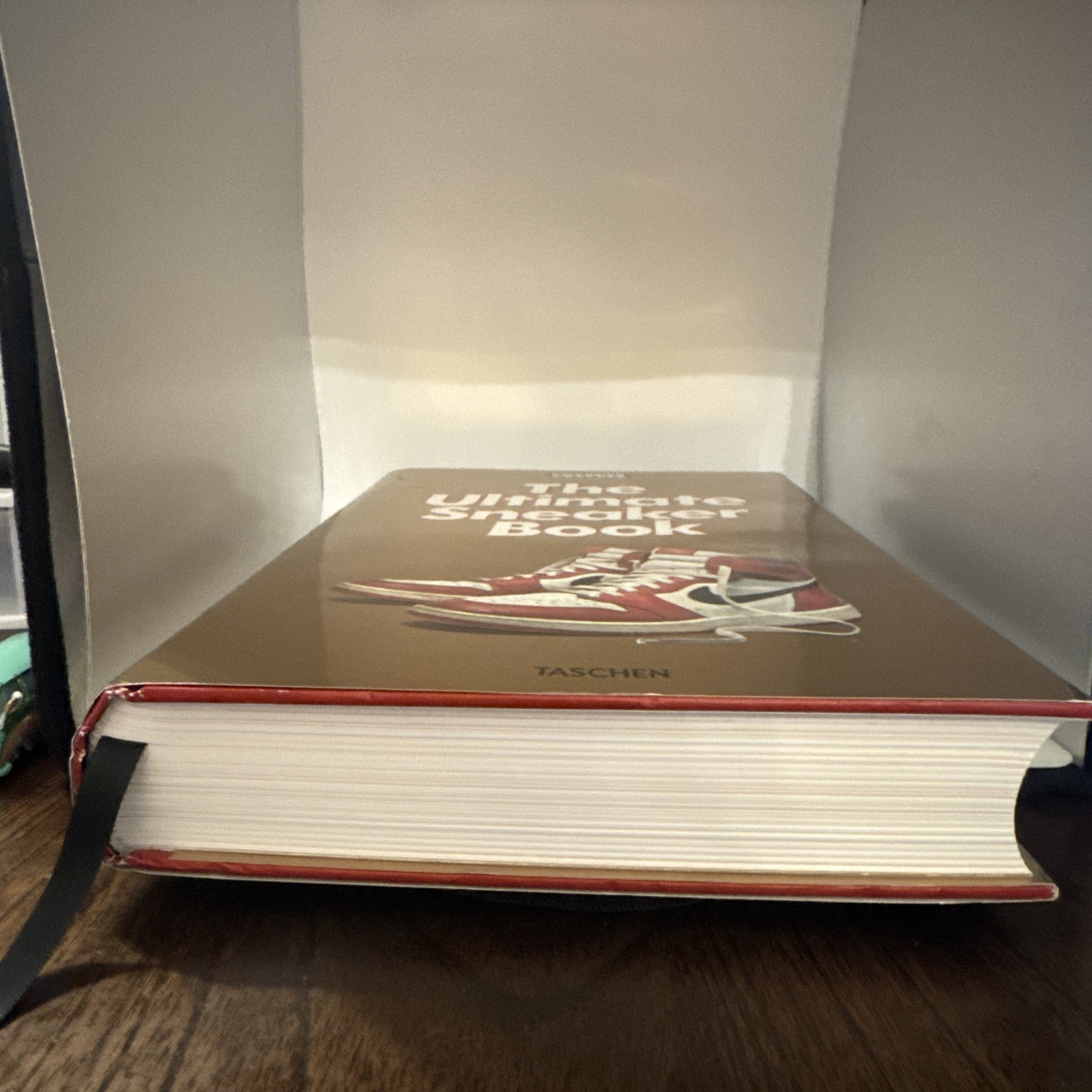 Sneaker Freaker. the Ultimate Sneaker Book by Simon Wood (2018, Hardcover)