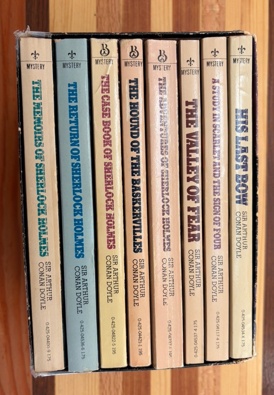 Sherlock Holmes box set (8 Books) 1964 Sir Arthur Conan Doyle