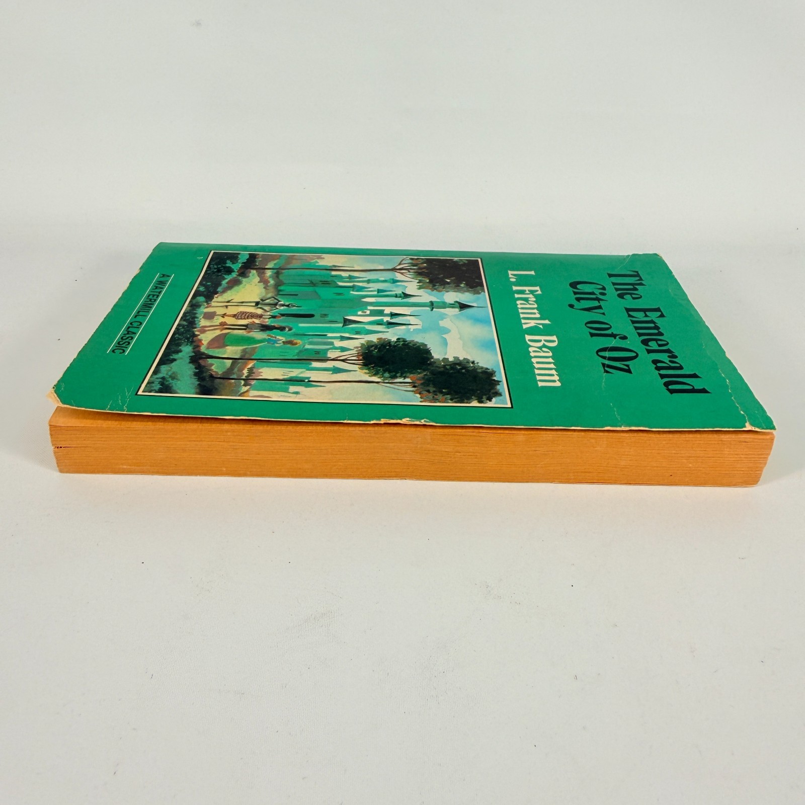 The Emerald City of Oz Wizard of Oz L. Frank Baum Vintage PB Book Watermill 1987