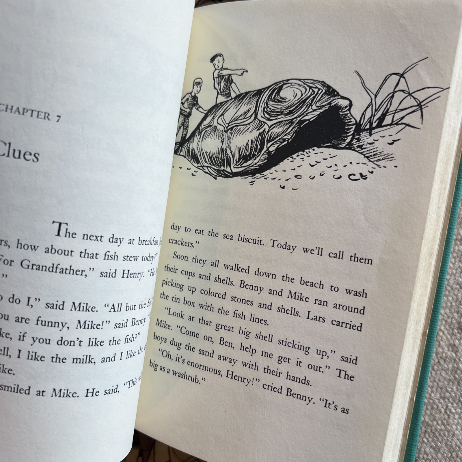 Blue Bay Mystery Book Gertrude Chandler Warner Hardback 1961