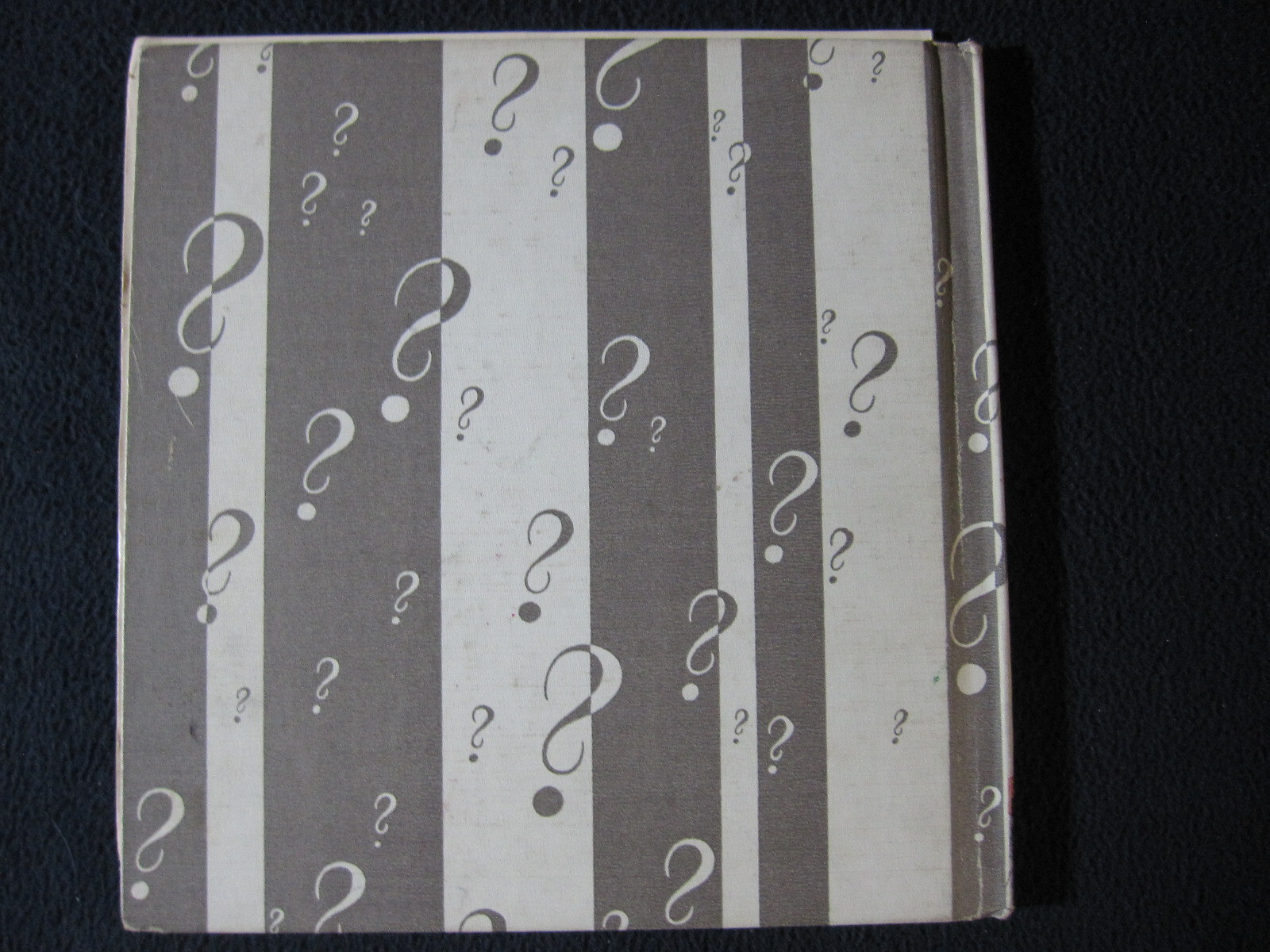 What is a Turtle [Hardcover] Gene Darby and Lucy and John Hawkinson
