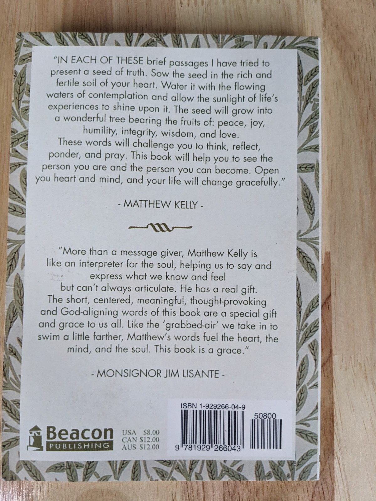 Mustard Seeds: Daily Thoughts to Grow With by Matthew Kelly, 127 pages