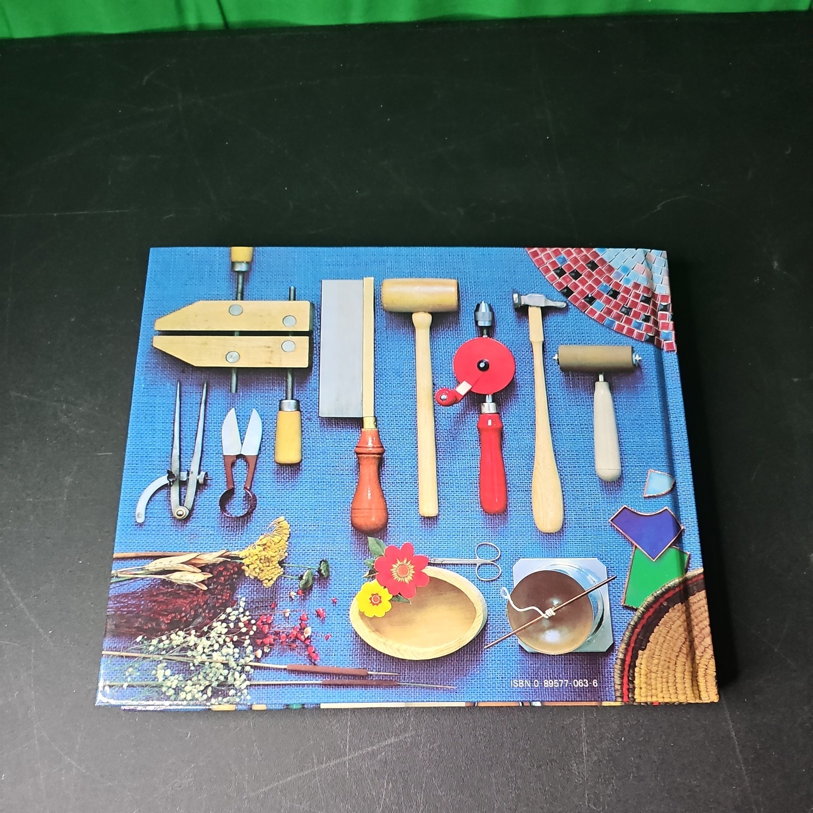 Readers Digest Craft & Hobbies, Step-by-step Guide. Hardcover 1979