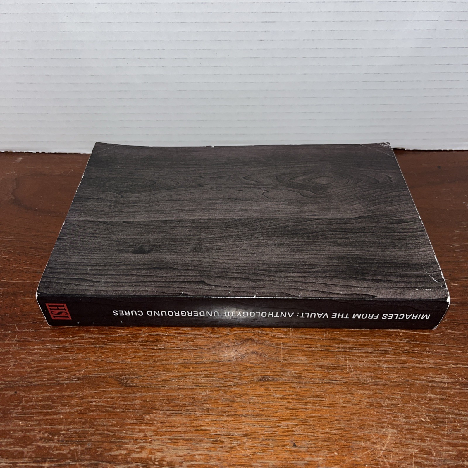 Miracles from The Vault Anthology of Underground Cures – Jenny Thompson PB Good