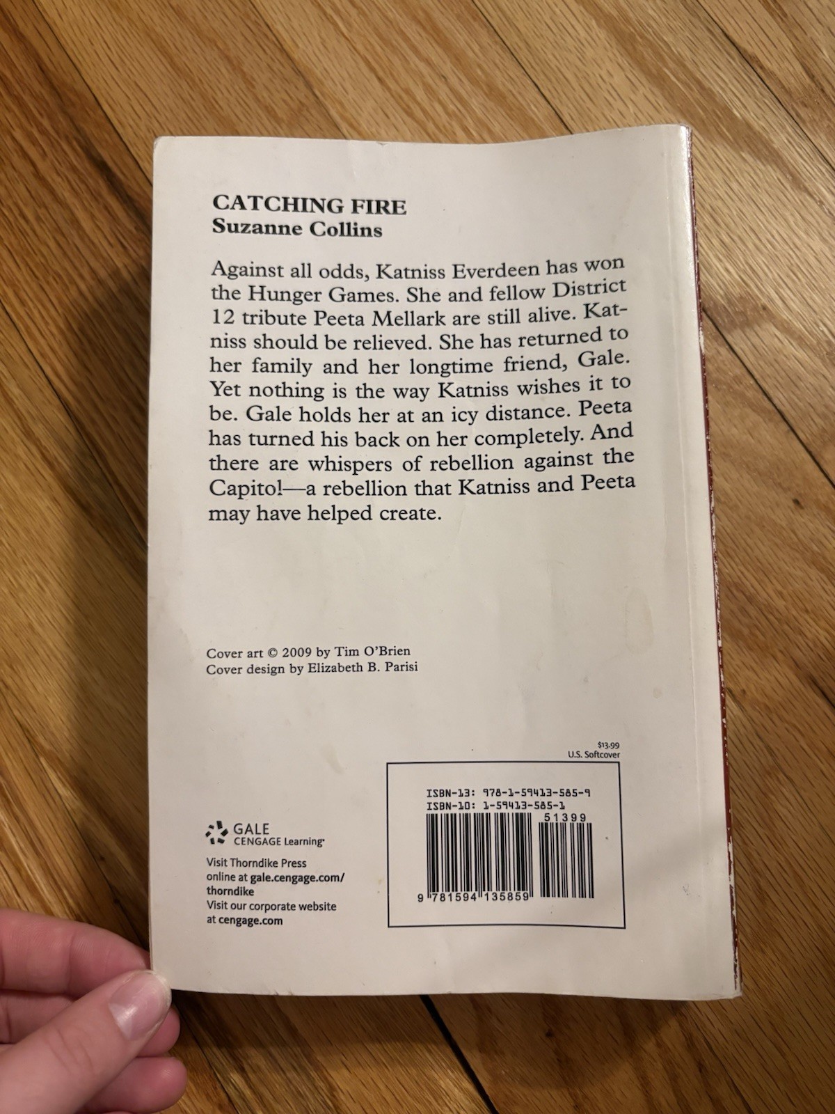 Catching Fire by Suzanne Collins Gale Cengage Learning Paperback Large Print
