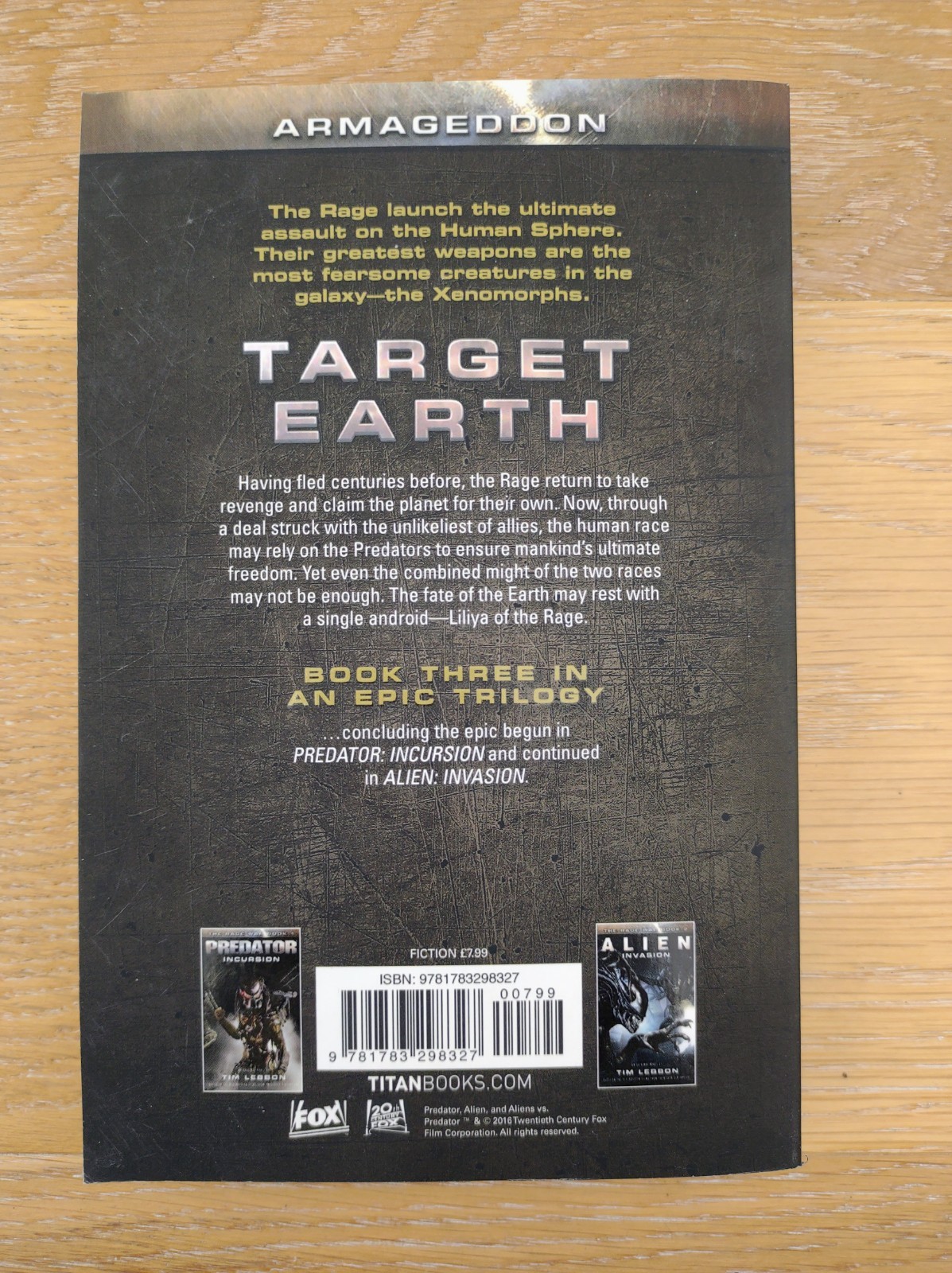 The Rage War Book 3 Alien Vs Predator Armageddon Tim Lebbon Titan Books