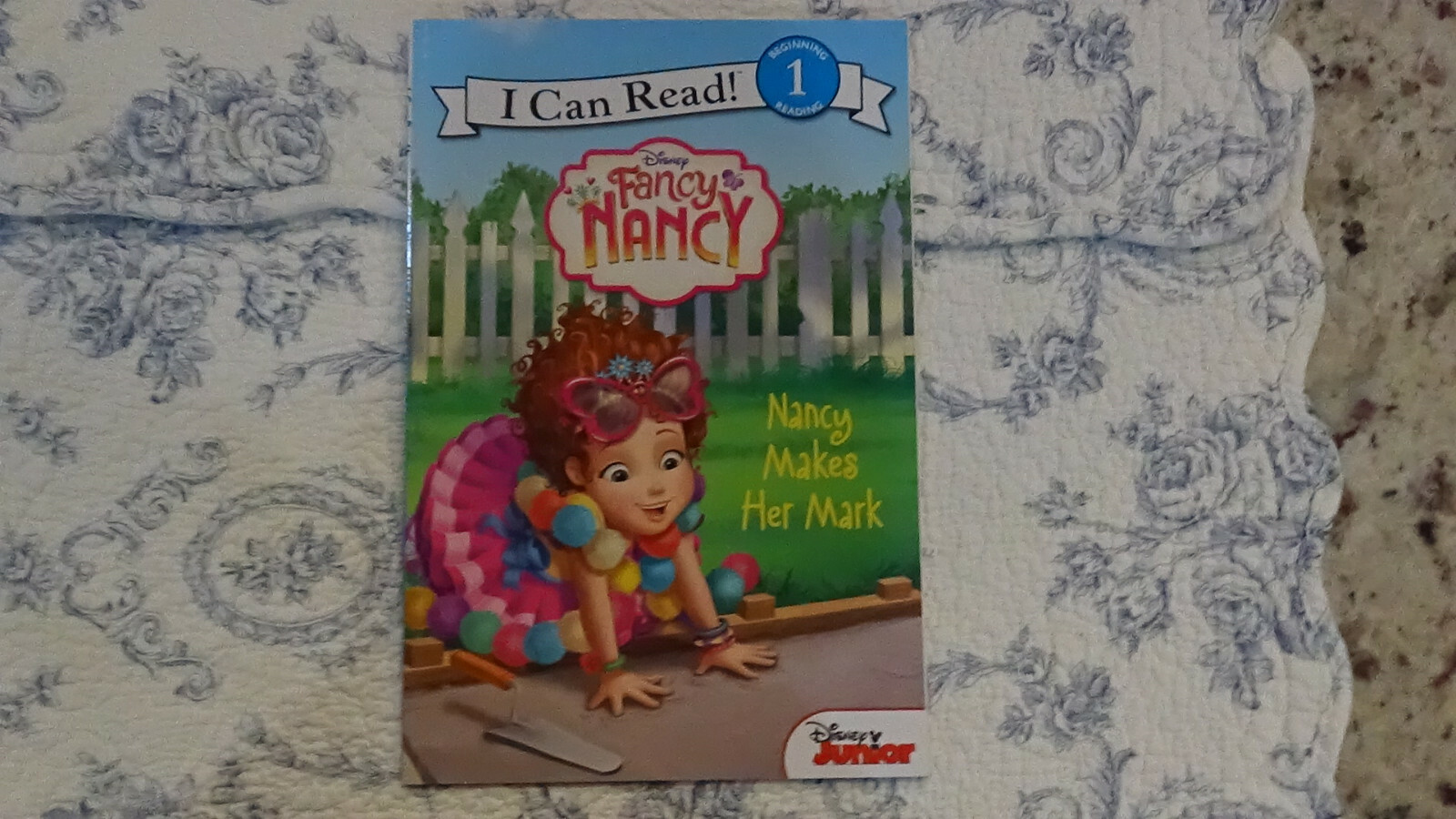 I Can Read Level 1 Ser.: Disney Junior Fancy Nancy: Nancy Makes Her Mark by Nanc