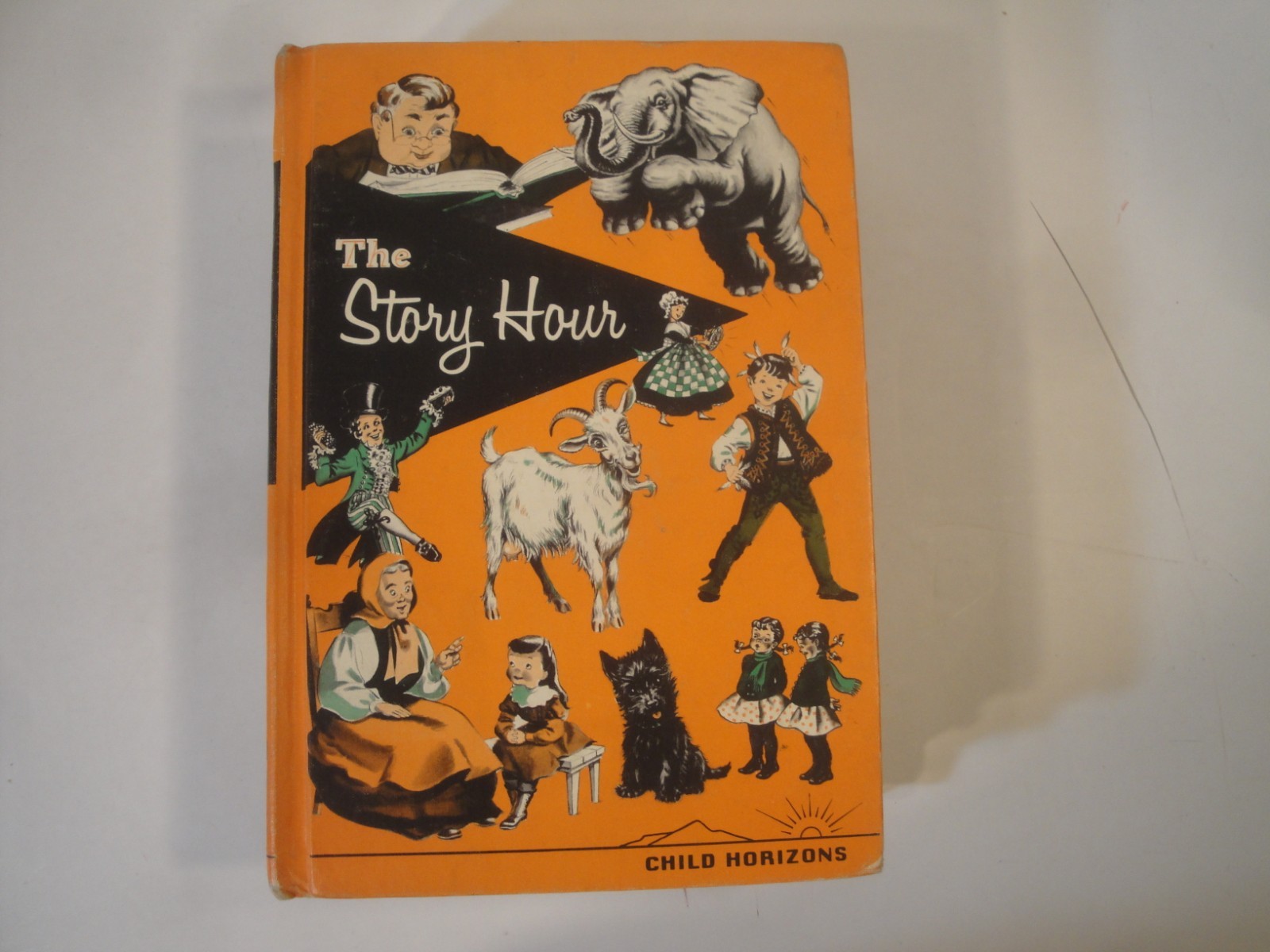 Vintage Child Horizons Books Set The Story Hour & Things To Make And Do,Guidepos