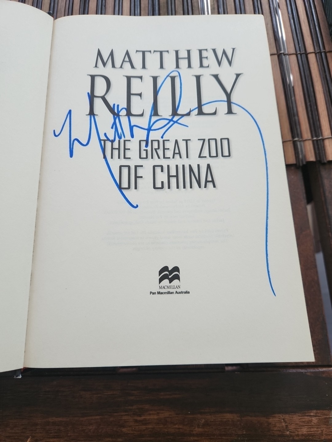 The Great Zoo Of China By Matthew Reilly Hardcover Book Signed Missing DJ