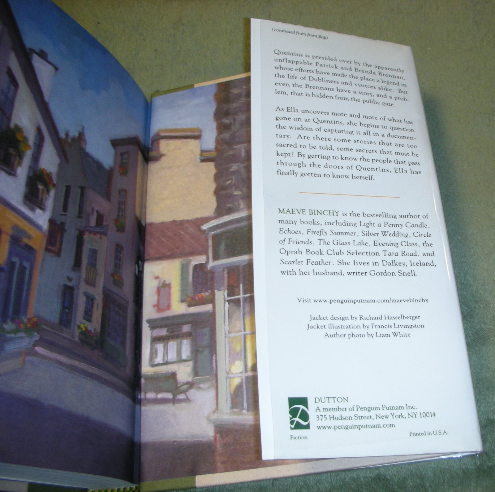 QUENTINS by Maeve Binchy 2002 HC/DJ ~ 1st Edition 1st Printing + Cover