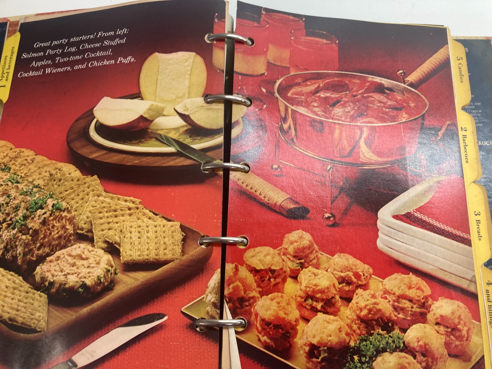Better Homes and Gardens: New Cook Book 1968 Meredith Corp Ring Binder Book