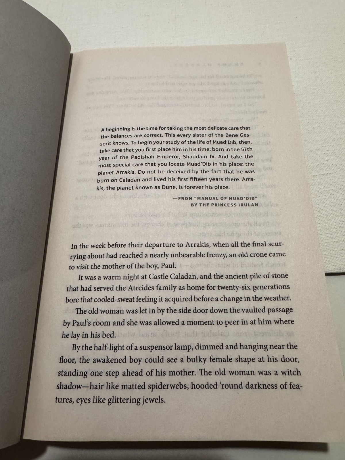 Dune (Dune Chronicles, Book 1) – Paperback By Herbert, Frank – GOOD
