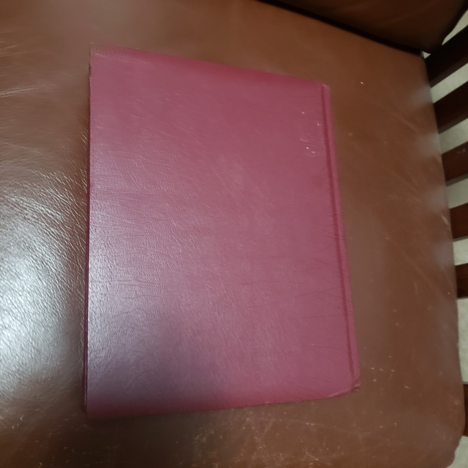 Holy Bible The Heirloom Family Bible King James Version Red Letter 1988 Like New