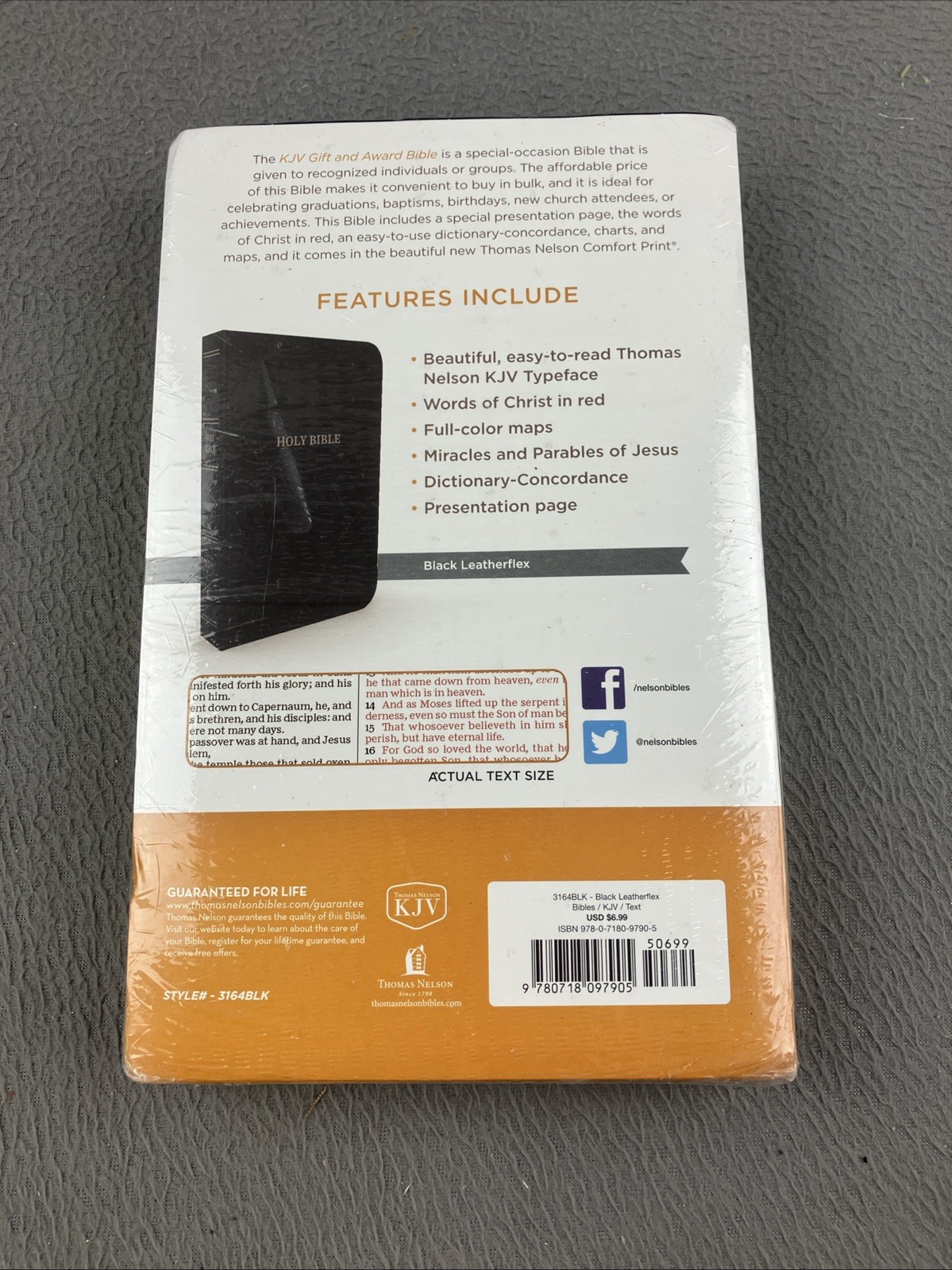 KJV, Gift and Award Bible, Leather-Look, Black, Red Letter, Comfort Print: Holy