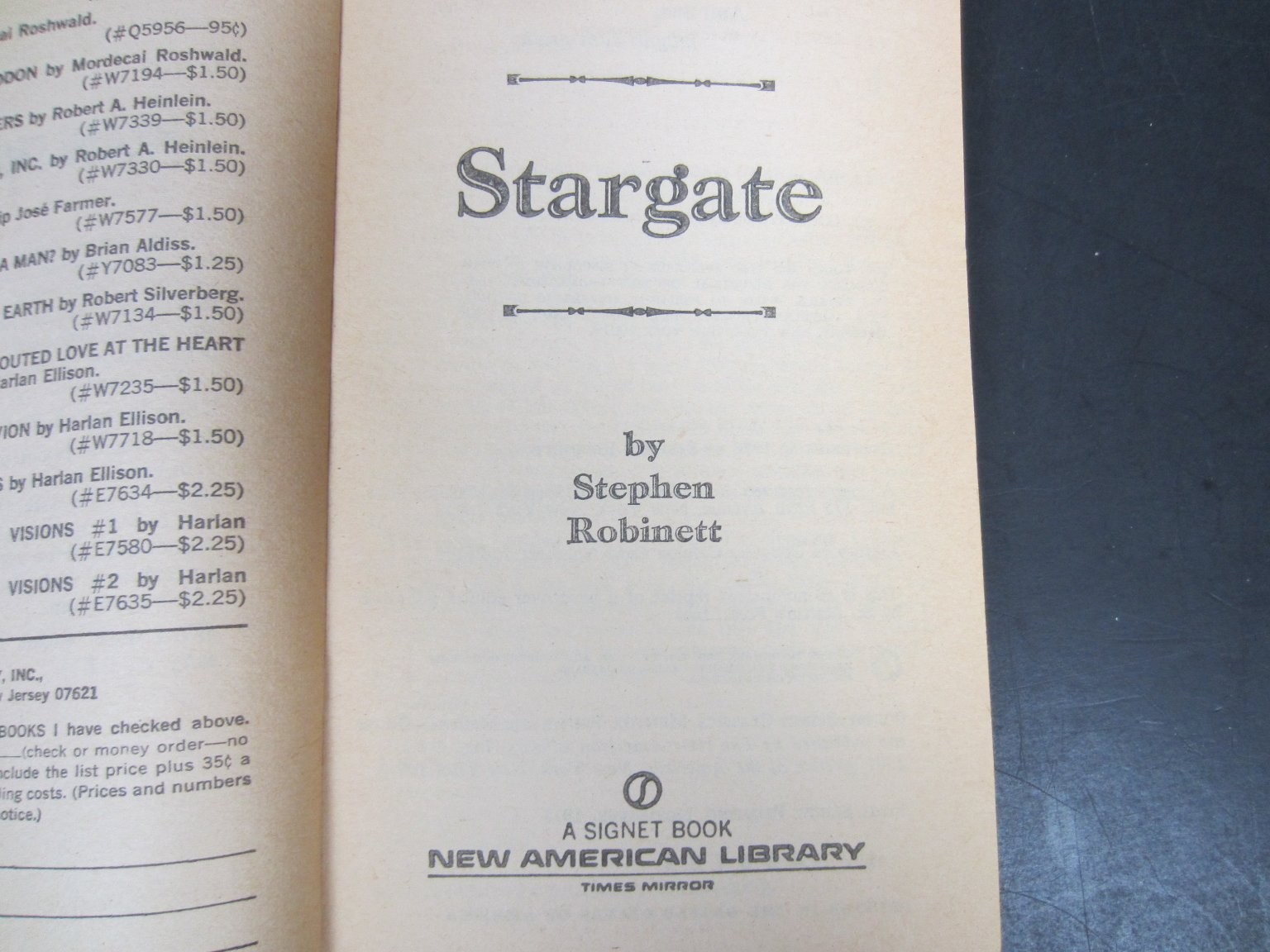Stargate Stephen Robinett 1977 First Signet Printing Science Fiction NAL SF PB