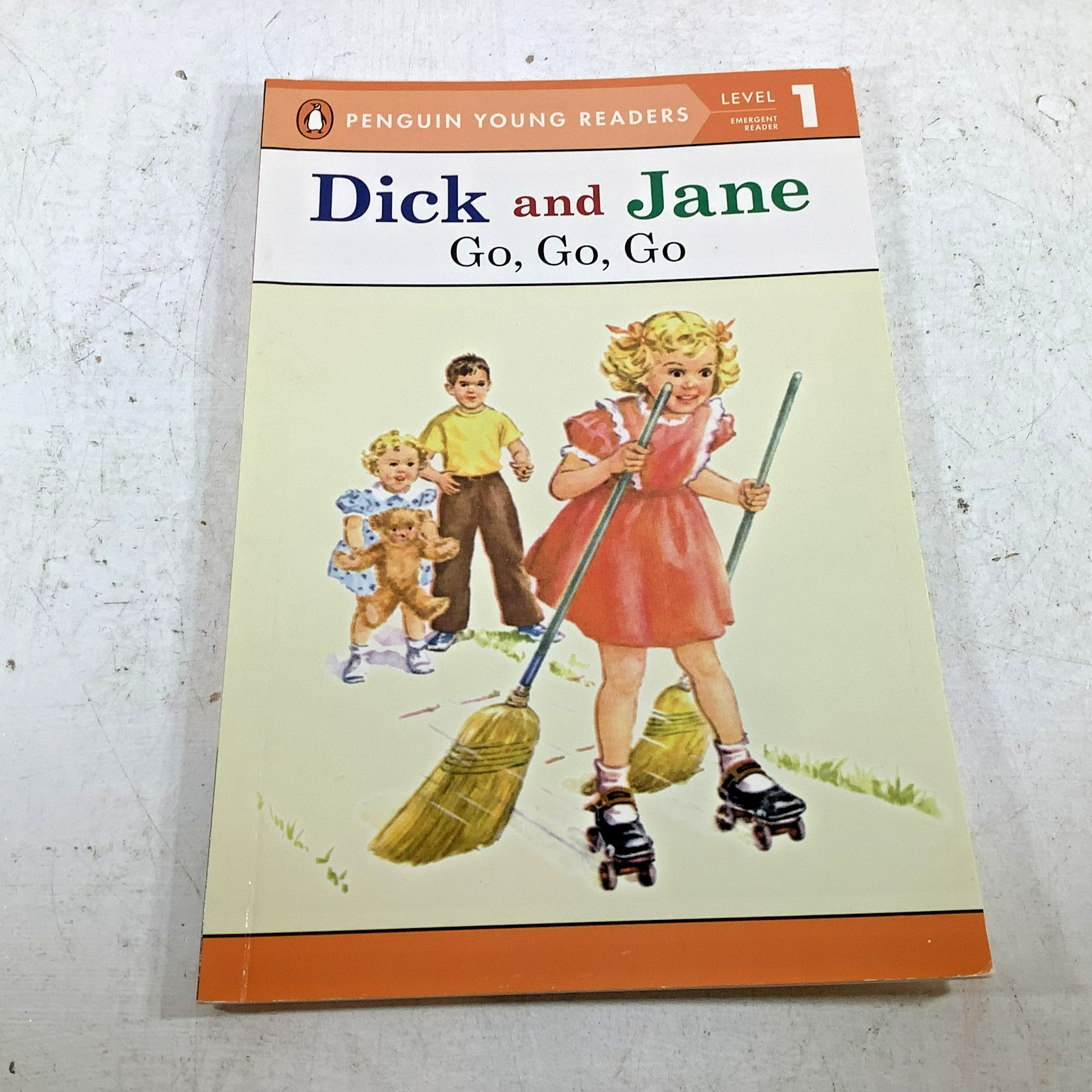 Lot of 6 Dick and Jane Penguin Young Readers Level 1 Paperbacks Like New