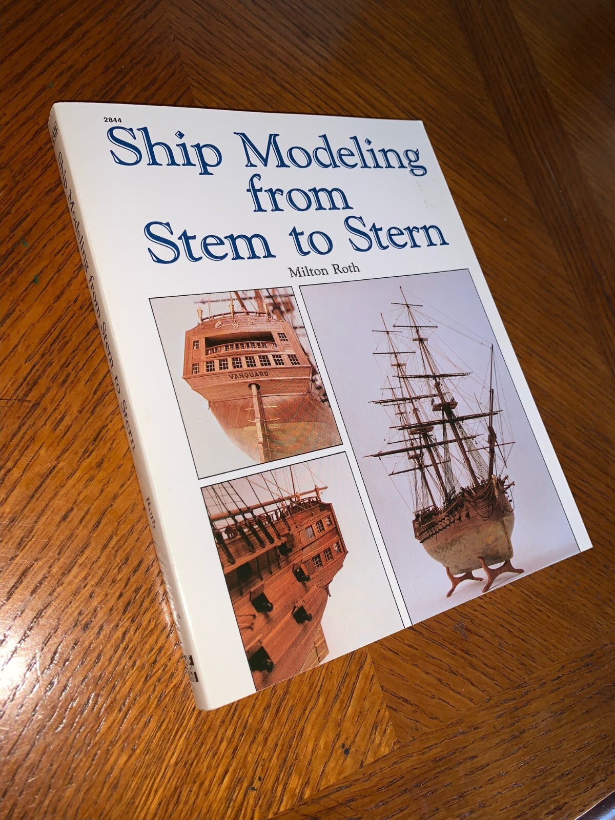 BUNDLE (6 books): Shipbuilding & Ship-modeling books – Authors: various