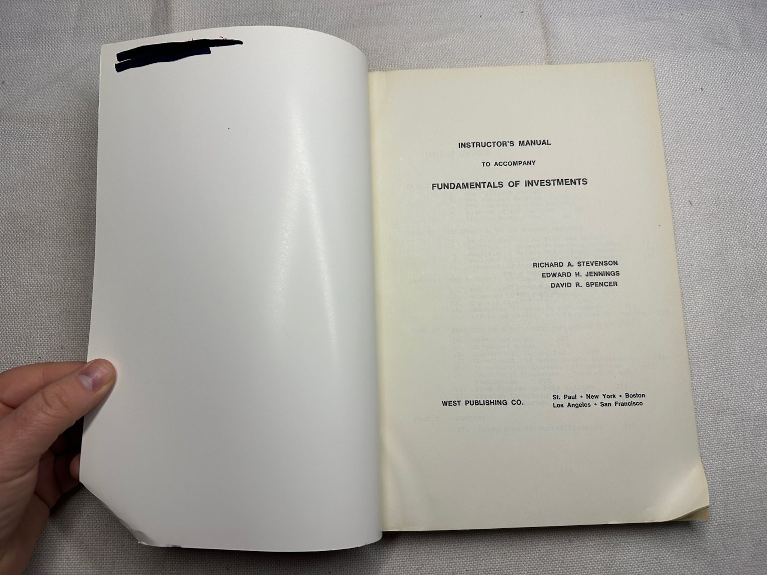 Fundamentals of Investments Stevenson Jennings 1976 West Publishing Co. + Manual