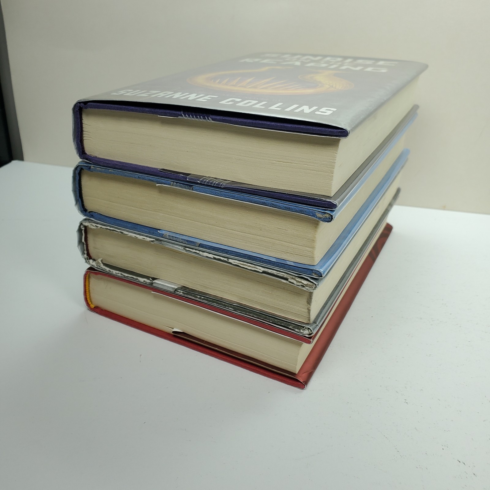 SUZANNE COLLINS 4 HARDCOVERS HUNGER GAMES SERIES Lot – Sunrise on the Reaping