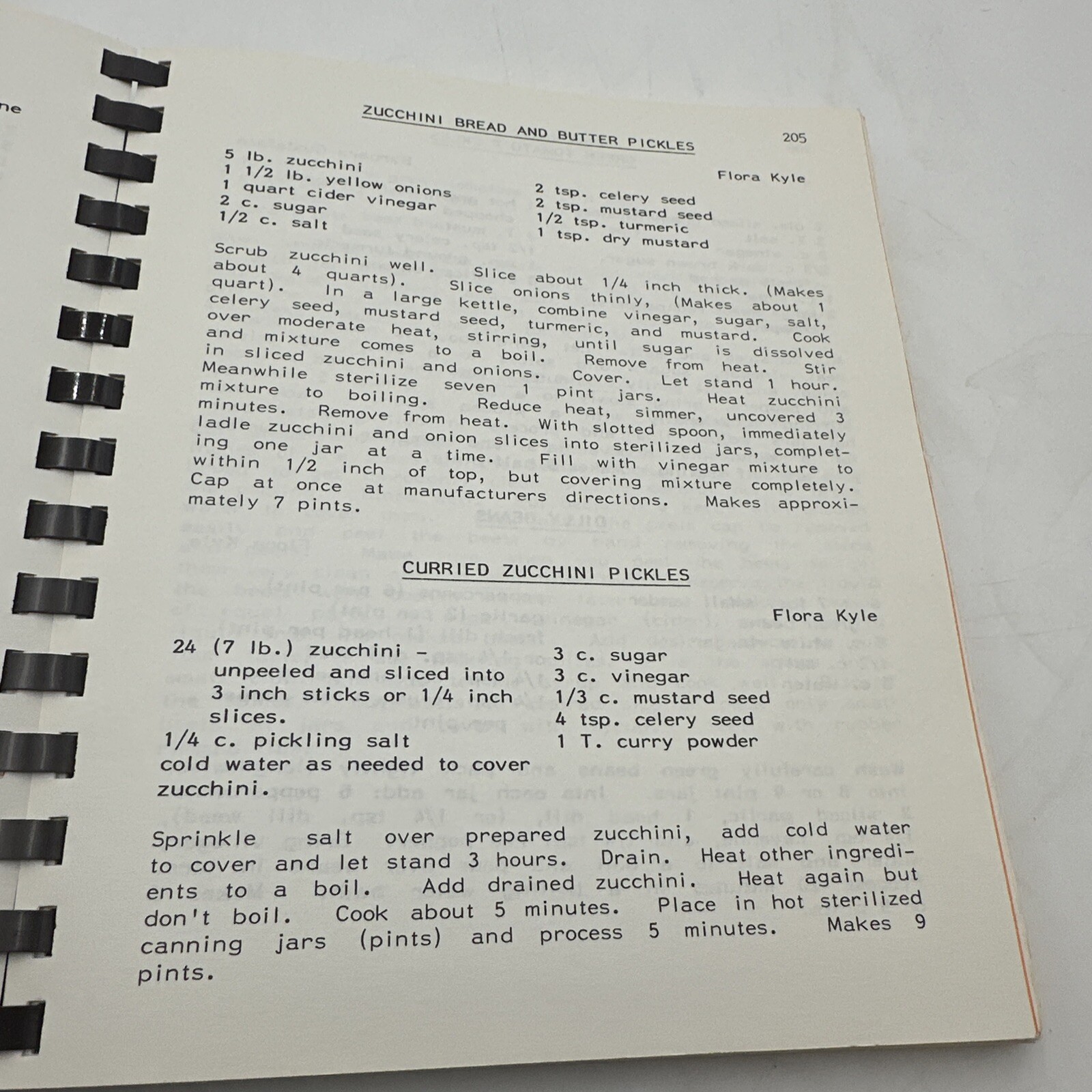 Lyme Conn. 1982 Congregational Concoctions Spiral 393 Pages Vintage Recipe Book