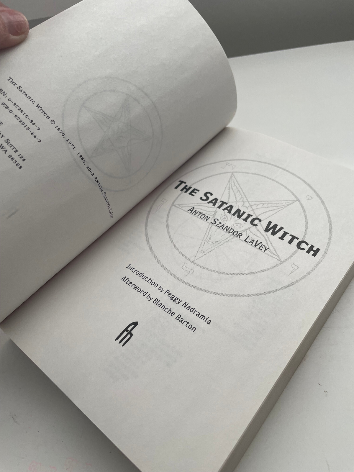 Satanic Witch by Anton Szandor LaVey (2003, Trade Paperback)