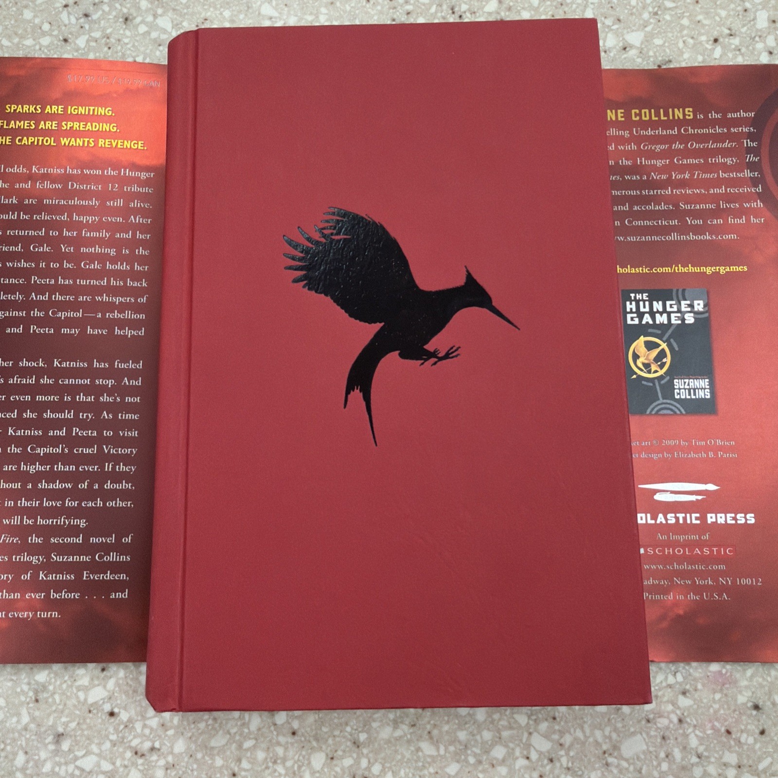Catching Fire First Printing by Suzanne Collins sept. 2009, Hardcover