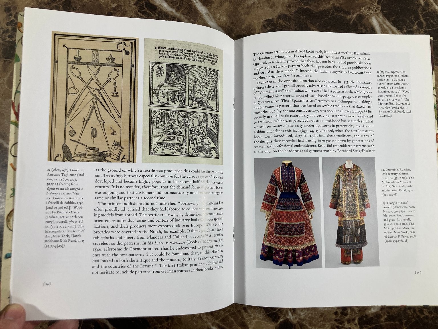 Metropolitan Museum of Art Bulletin Fall 2015 Textile Pattern Prints 1520-1620
