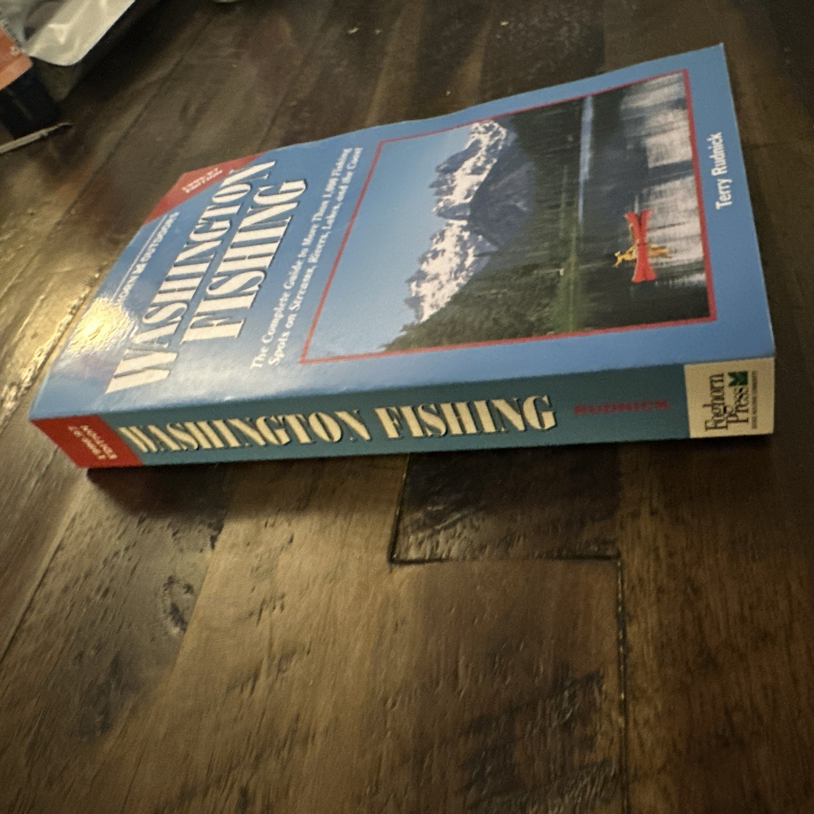 Washington Fishing, 1996-1997: The Complete Guide to More Than 1600 Fishing…