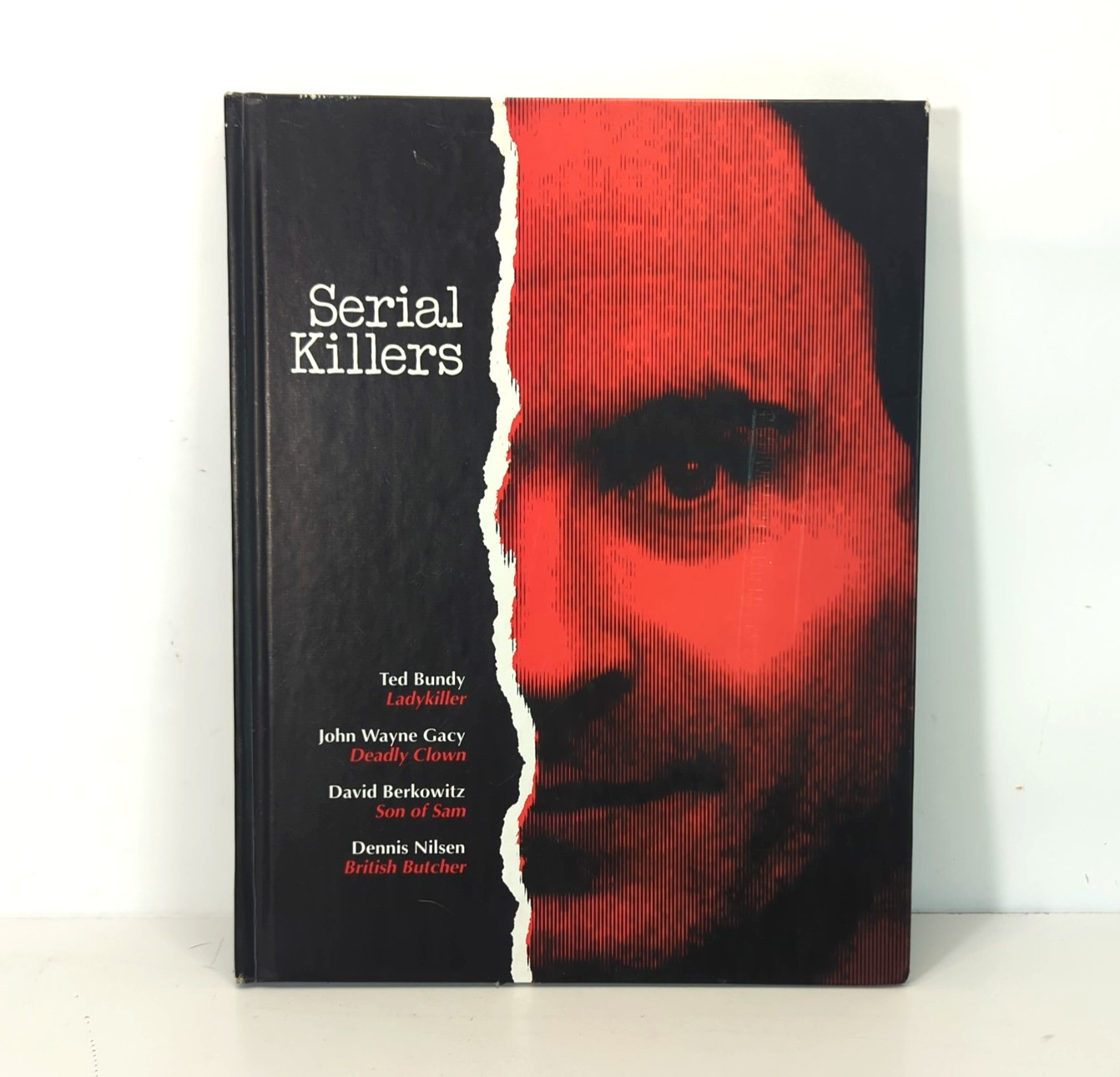 True Crime Serial Killer, Unsolved Crimes, Mafia, Mass Murderers 4 HC Books Used