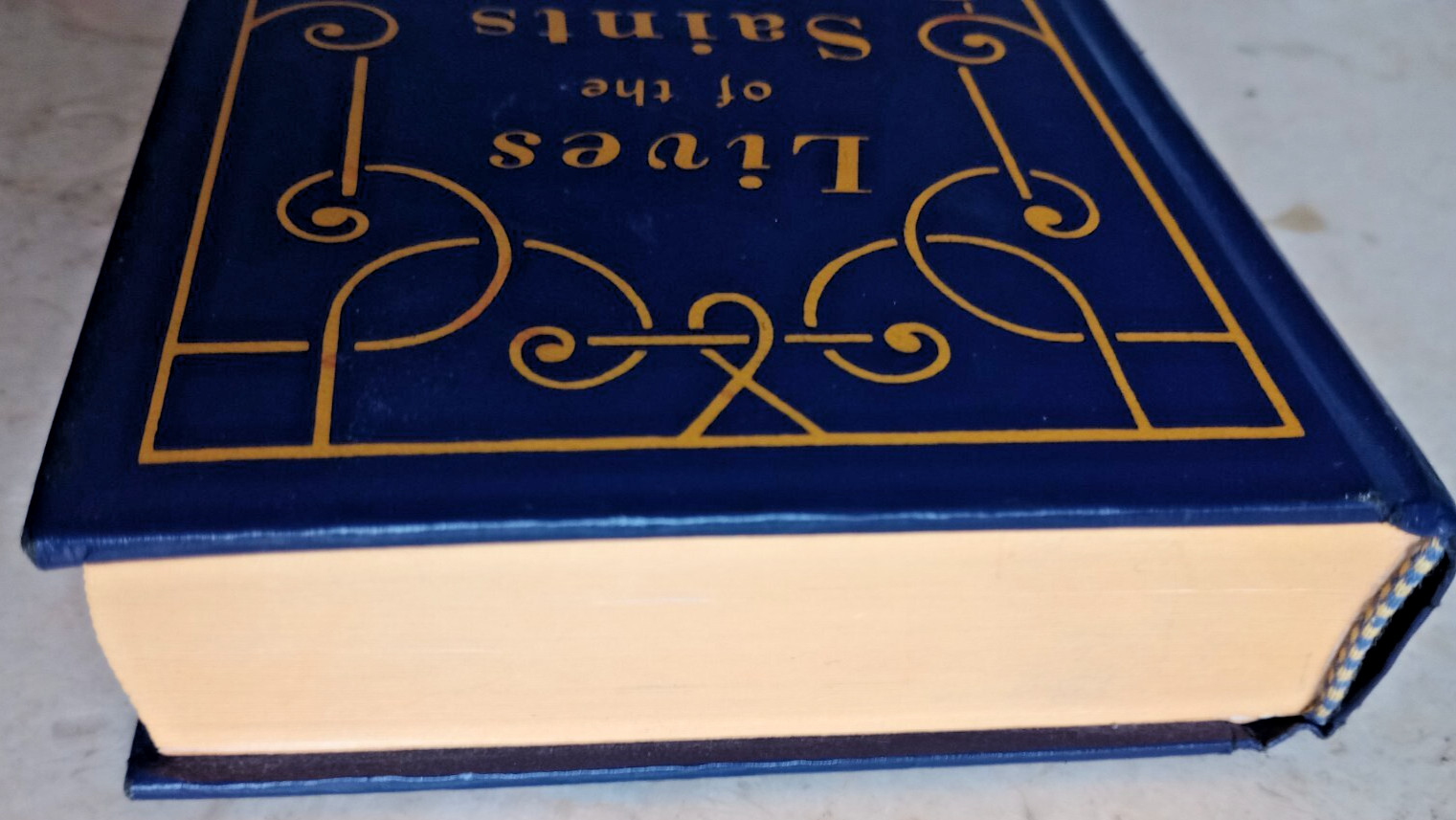 1993 LIVES OF THE SAINTS ILLUSTRATED HUGO HOEVER HC/HARDCOVER BOOK