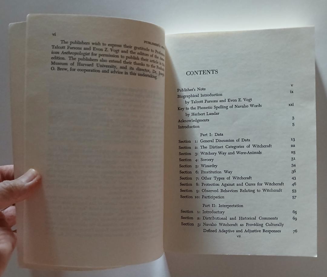 Navaho Witchcraft by Clyde Kluckhohn 1989 Reprint Beacon Edition Paperback Good