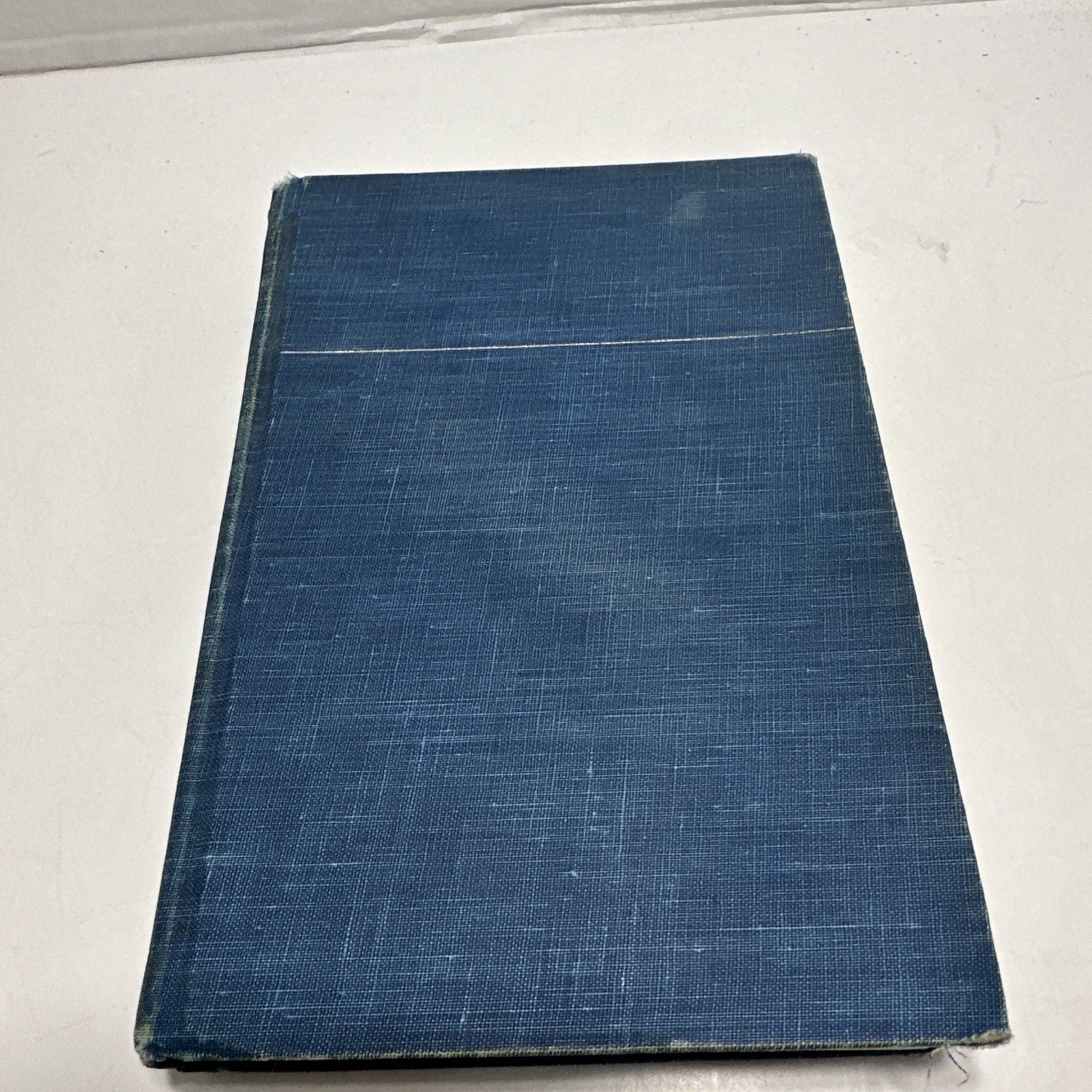 Decision At Delphi: 1960 Harcourt, Brace And Company Hardcover by Helen MacInnes