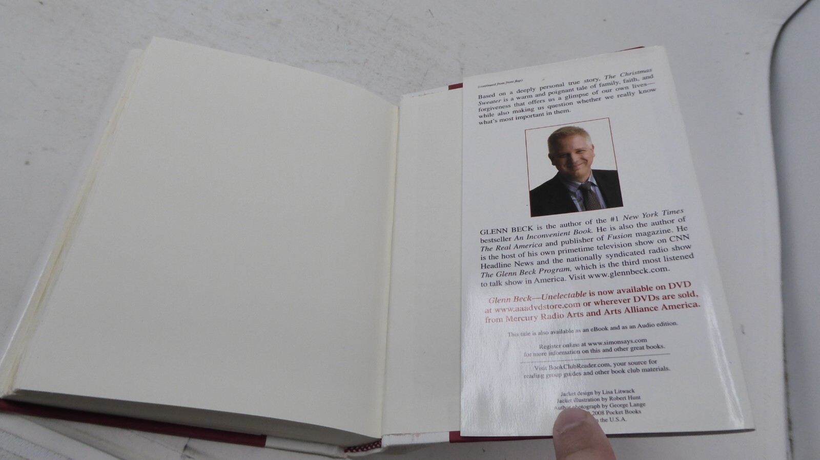 THE CHRISTMAS SWEATER *SIGNED* by Glenn Beck (2008, Hardcover)
