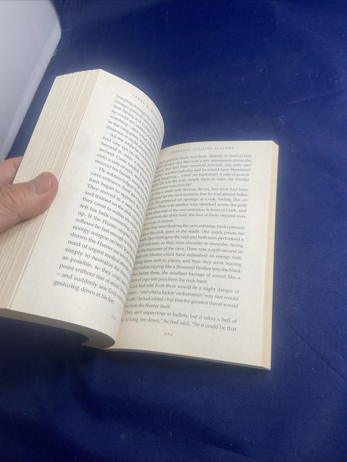 Predator: Stalking Shadows Format: Paperback