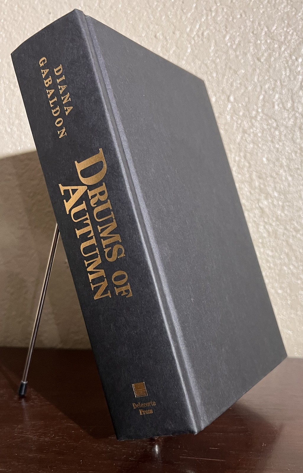 Outlander #4: DRUMS OF AUTUMN by Diana Gabaldon (1997, Hardcover) BCE