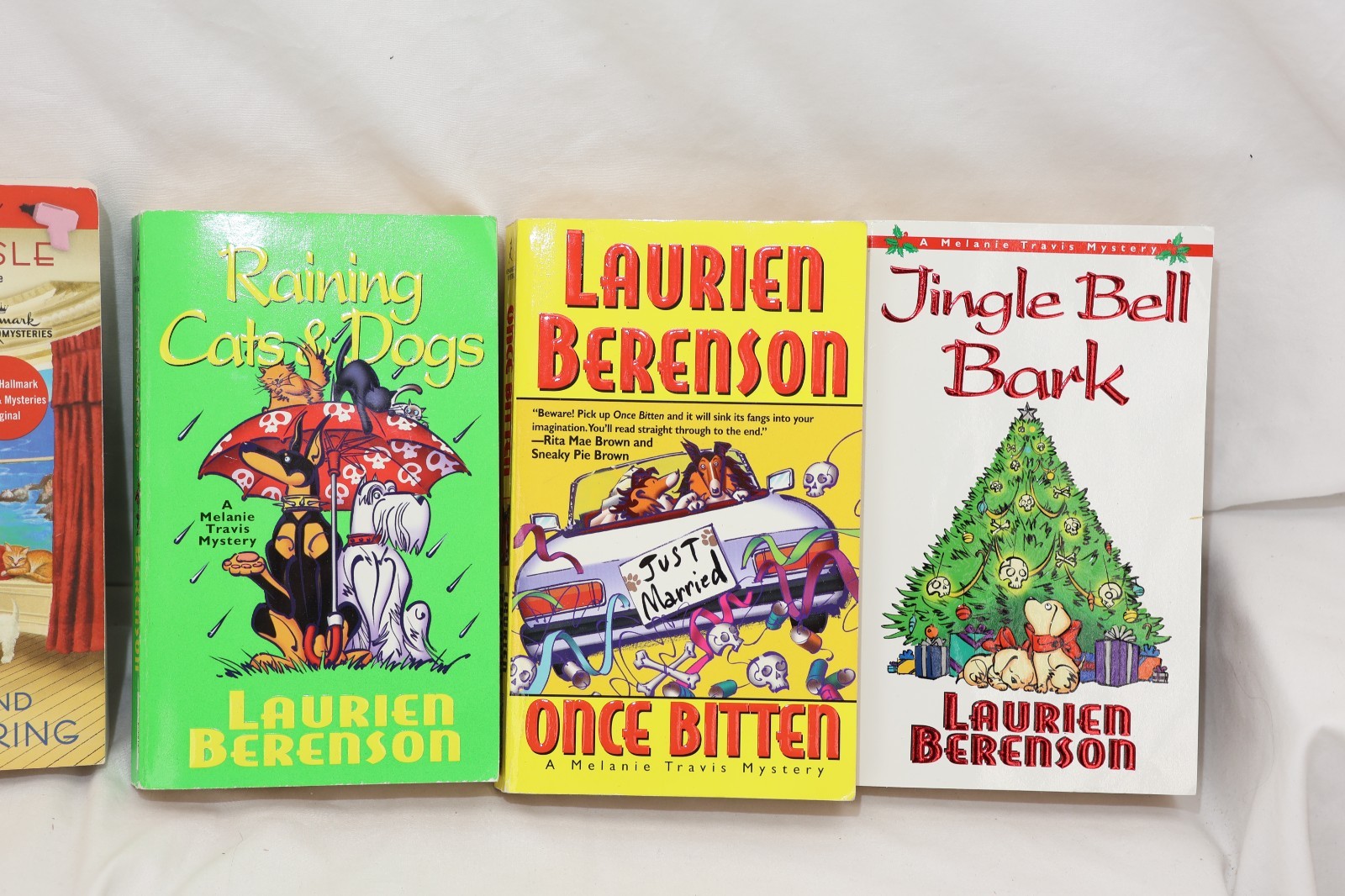 Lot of 33 Cozy Mysteries, Mixed Authors, Cozy Mystery, No Duplicates, B512