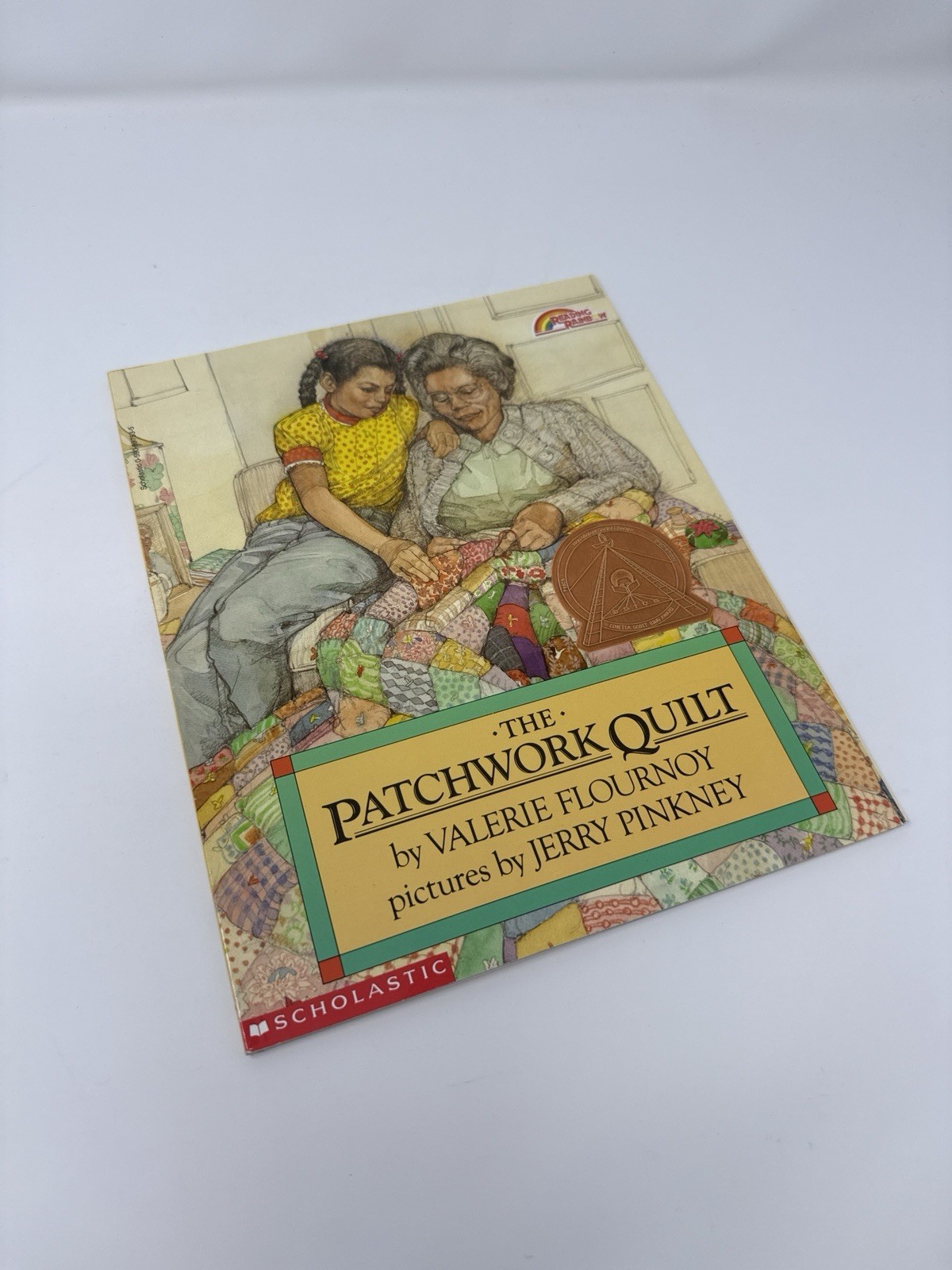 The Patchwork Quilt Book by Valerie Flournoy Scholastic PB Jerry Pinkney