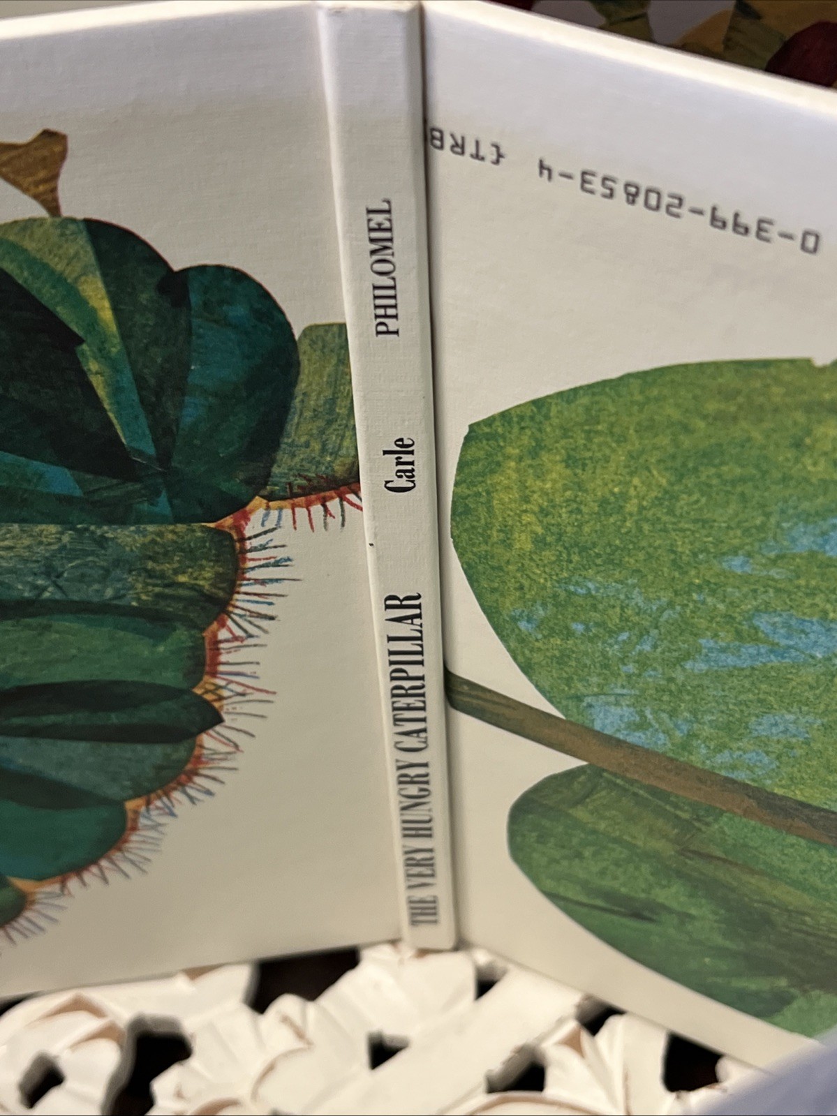 Very Hungry Caterpillar Eric Carle First Philomel Edition Reinforced HCDJ 1981