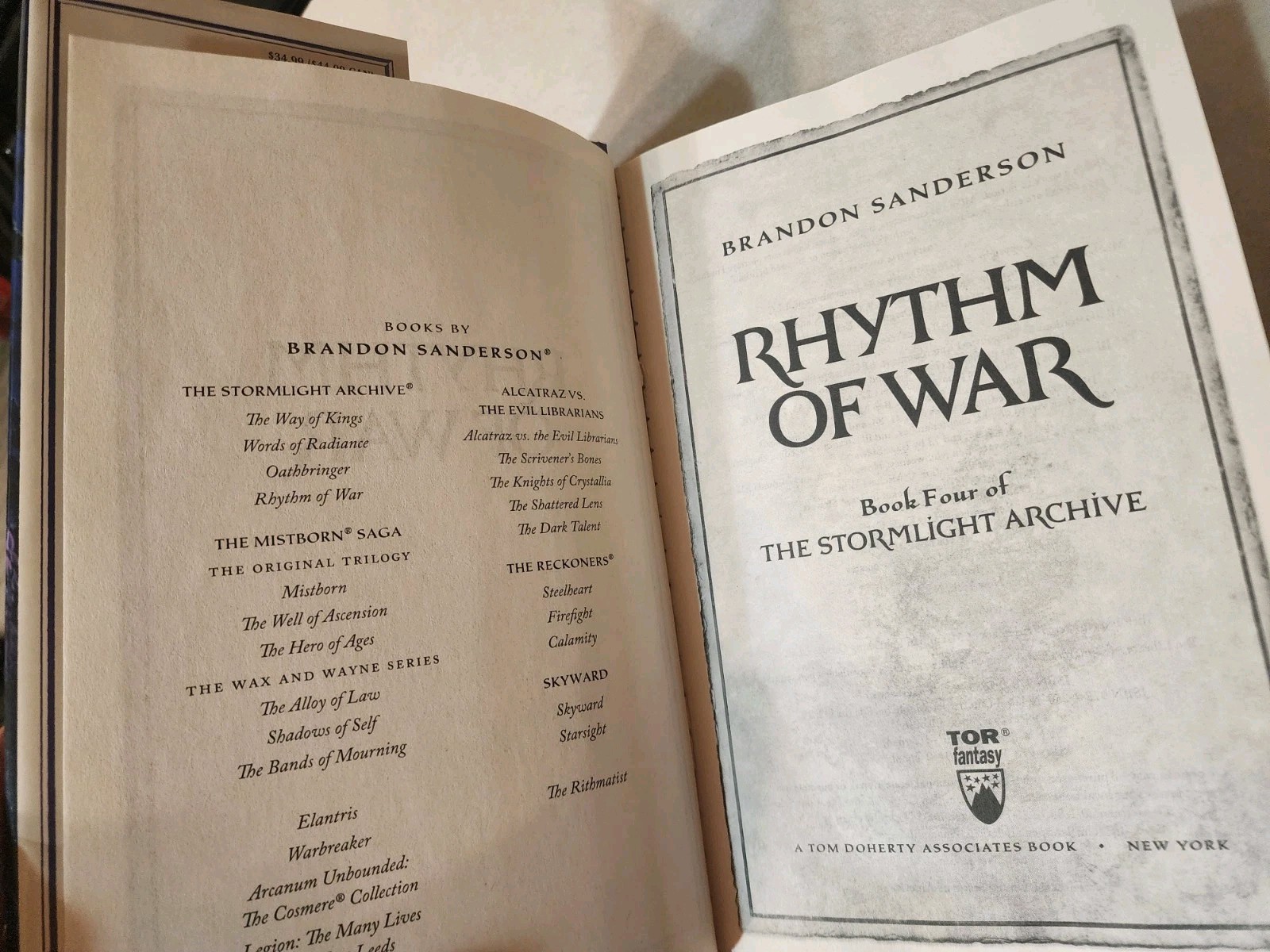 Rhythm of War BK 4 of Stormlight Archive by Brandon Sanderson 2020 HCDJ 1st/1st