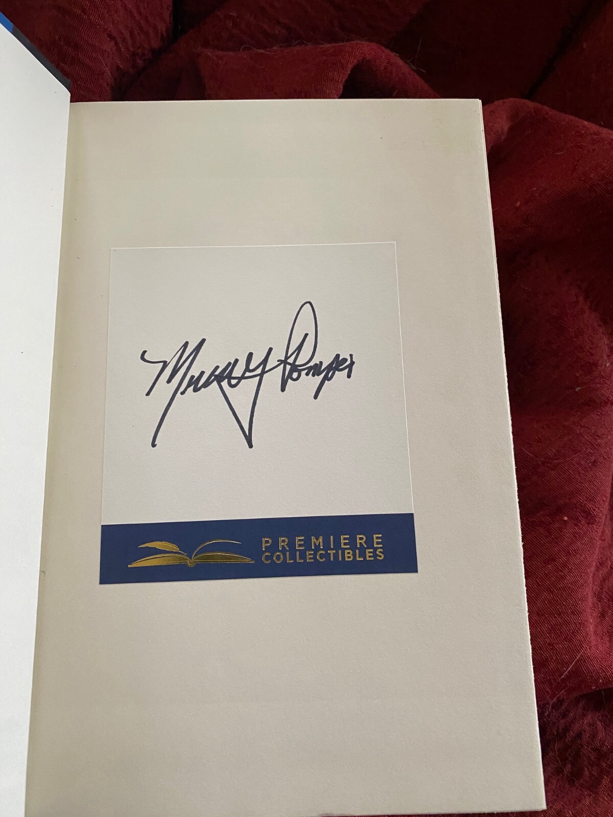 MIKE POMPEO — Never Give an Inch 1ED/1PRT HARDCOVER SIGNED