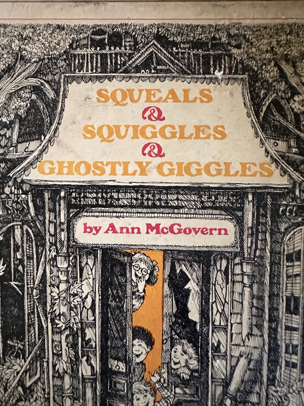 VTG 1973 Squeals Squiggles & Ghostly Giggles HC Ann McGovern Halloween Book
