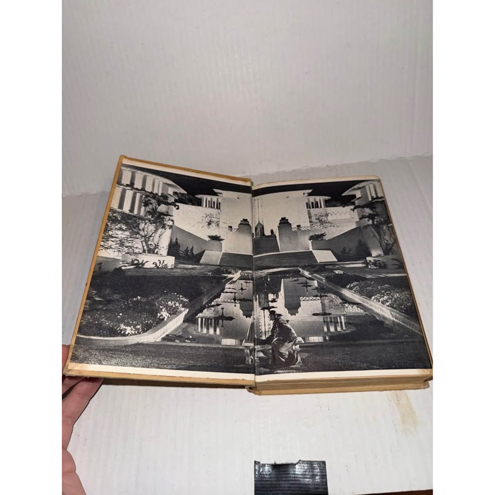 Lost Horizon by James Hilton (1933) Grosset & Dunlap Hardcover Novel