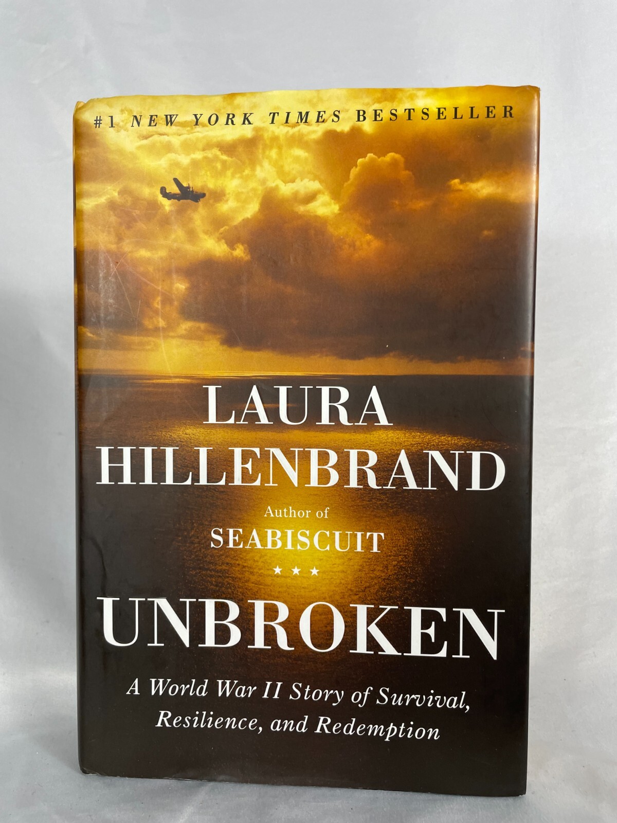 Unbroken A World War II Story of Survival Resilience & Redemption by Hillenbrand