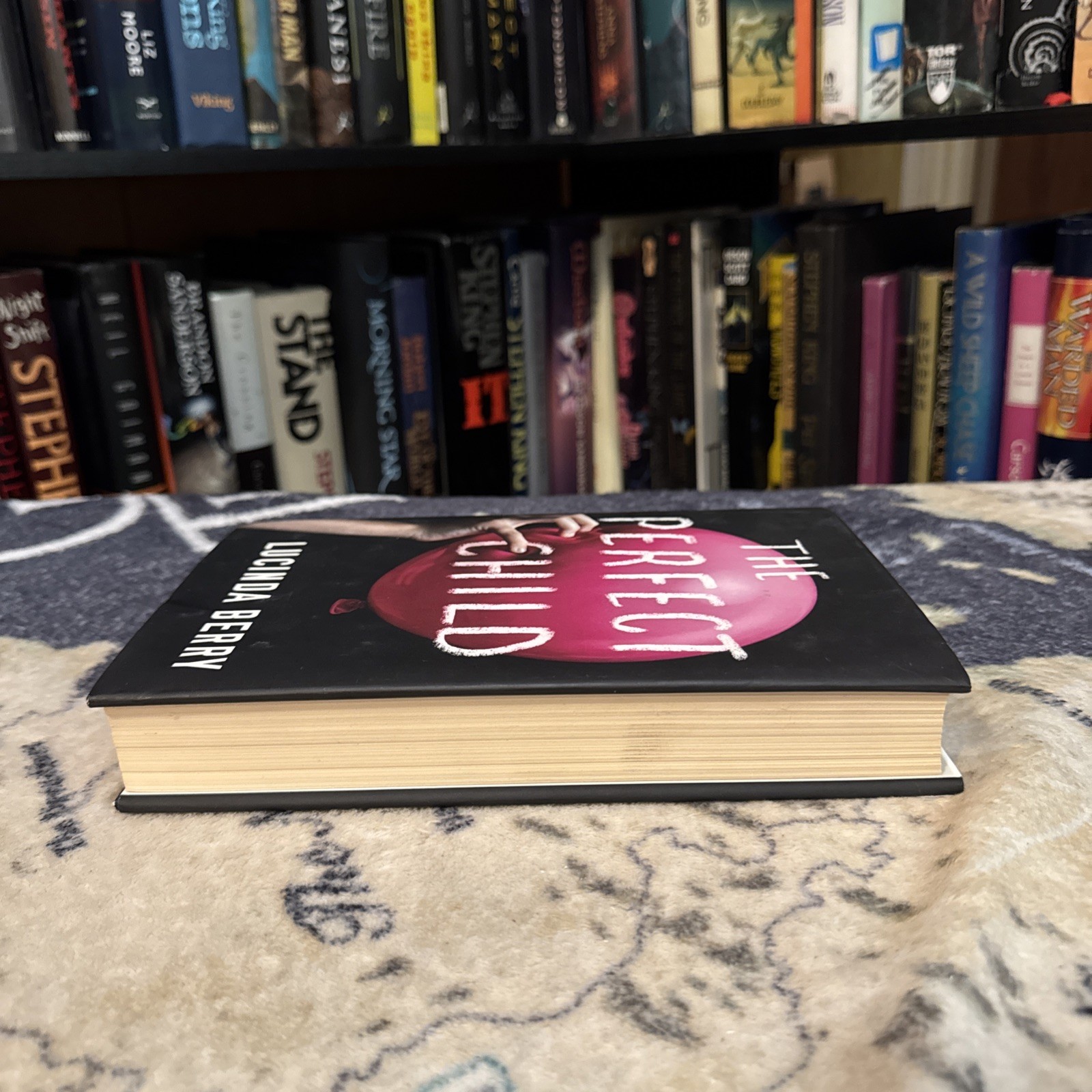 The Perfect Child – Lucinda Berry (2019, Hardcover) First Edition/1st Print, VG