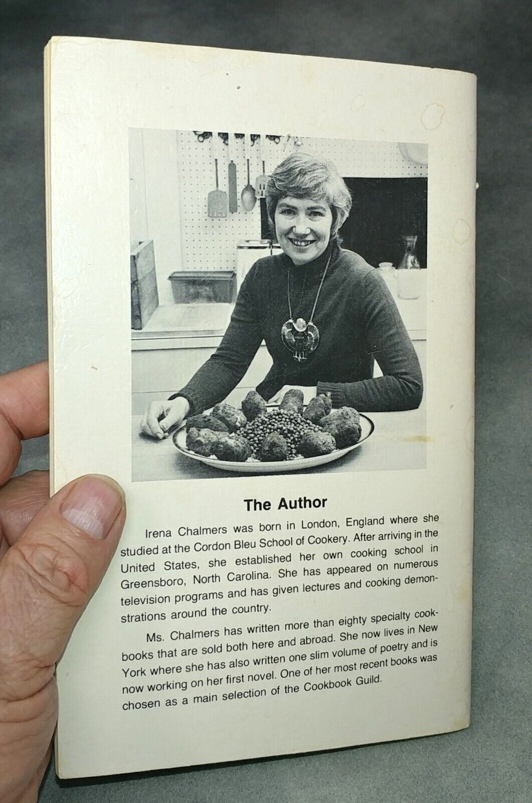 Vegetable Cookery by Irena Chalmers Recipe Booklet Vintage 1975 Vegetarian
