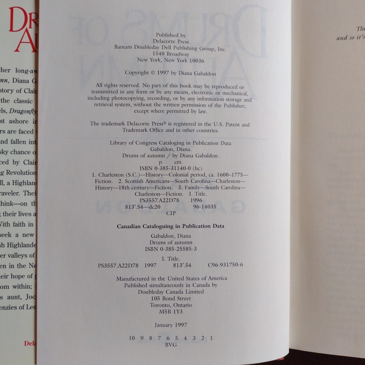 Diana Gabaldon Hardcover Lot 3 Voyager – Drums Of Autumn – An Echo In The Bone