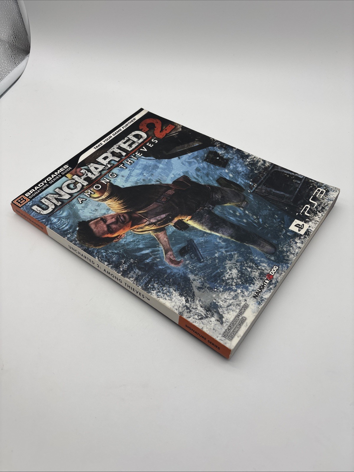 Uncharted 2 : Among Thieves Strategy Guide Bradygames (2009, Trade Paperback)