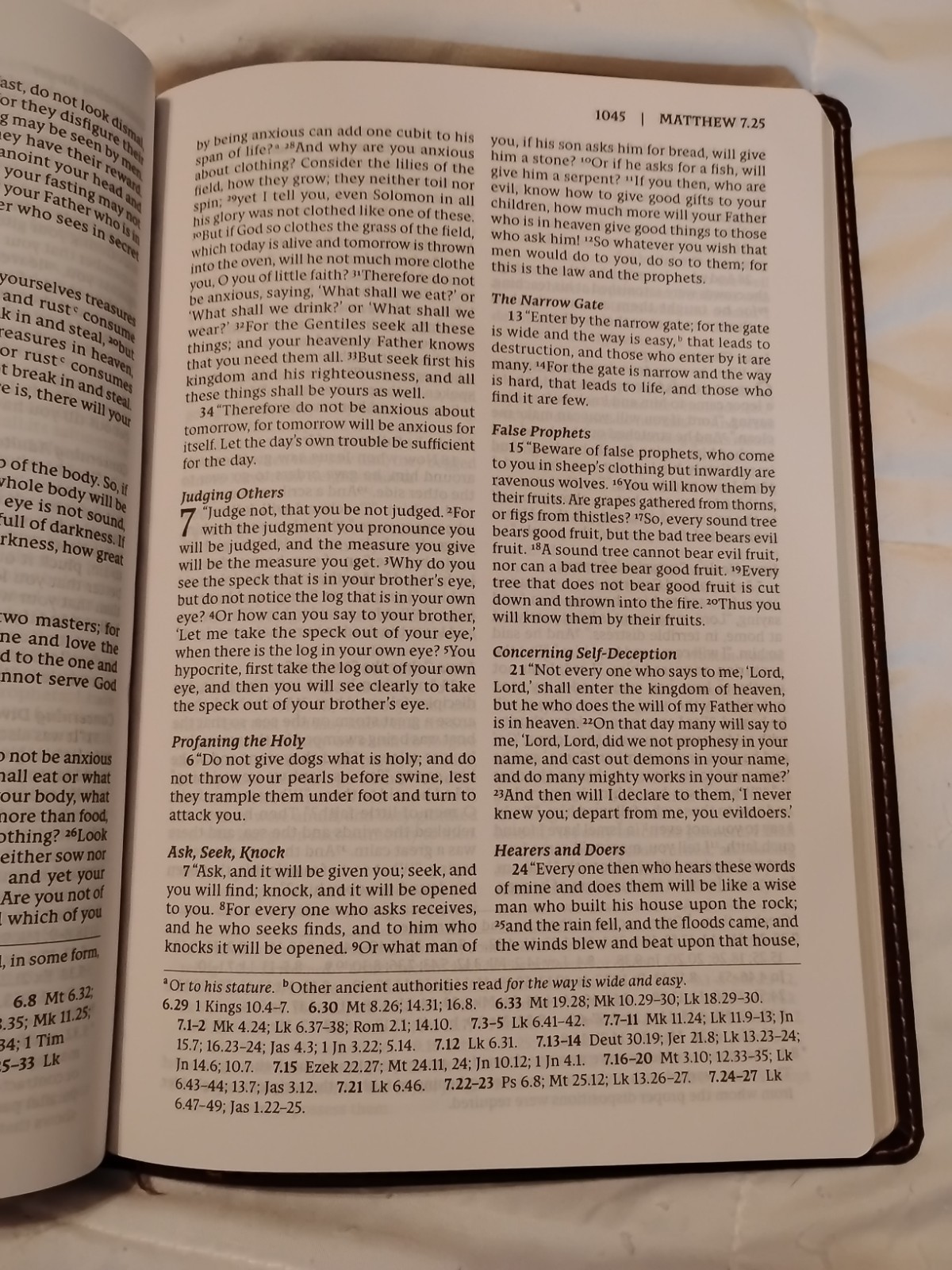 RSV2CE Thinline Large Print Catholic Bible Brown Leathersoft Comfort Print ESV